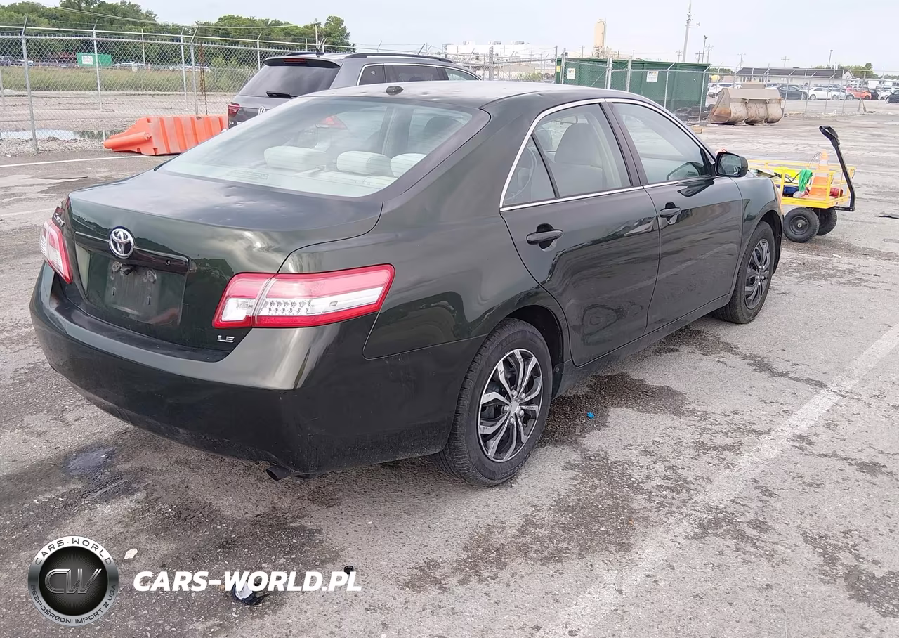 2011 Toyota Camry Le VIN:4T1BF3EKXBU583753 - 4