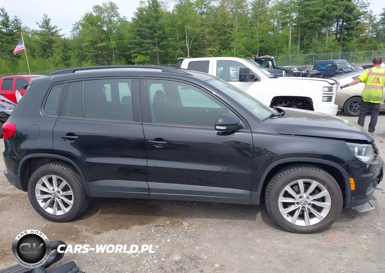 2018 Volkswagen Tiguan Limited 2.0T VIN:WVGBV7AX7JK005860 - 14