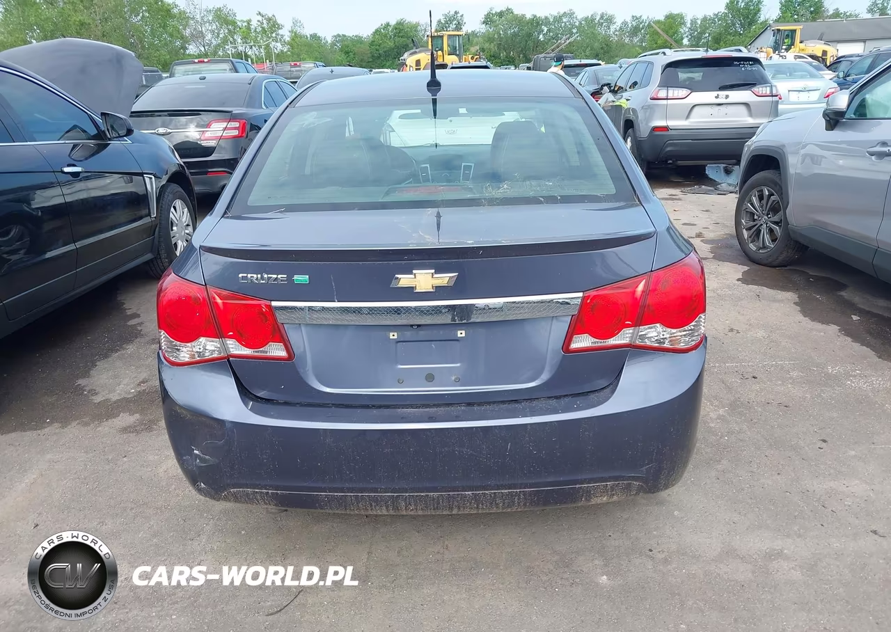 2014 Chevrolet Cruze Diesel VIN:1G1P75SZ5E7177671 - 15