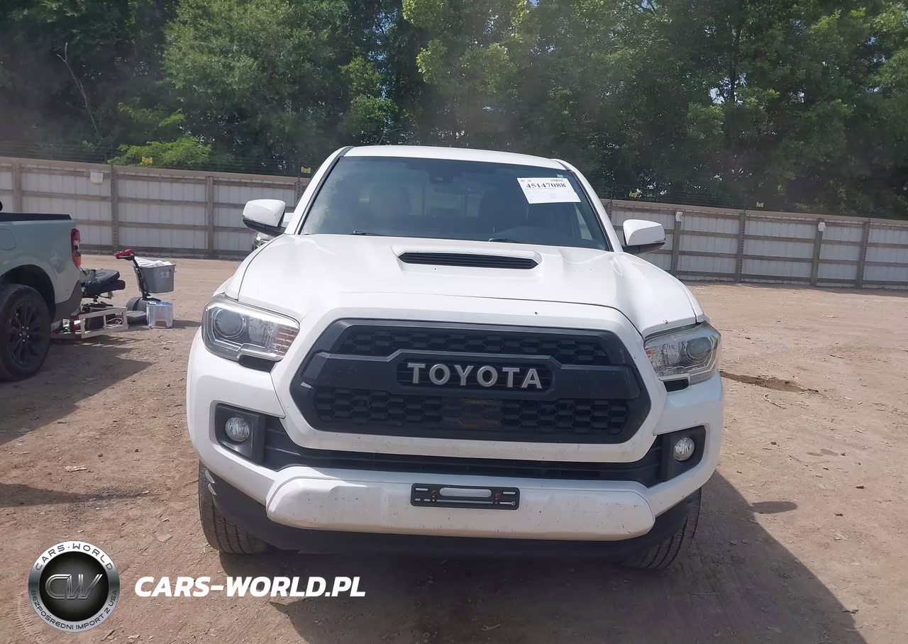 2018 Toyota Tacoma Trd Sport VIN:5TFCZ5ANXJX162723 - 12