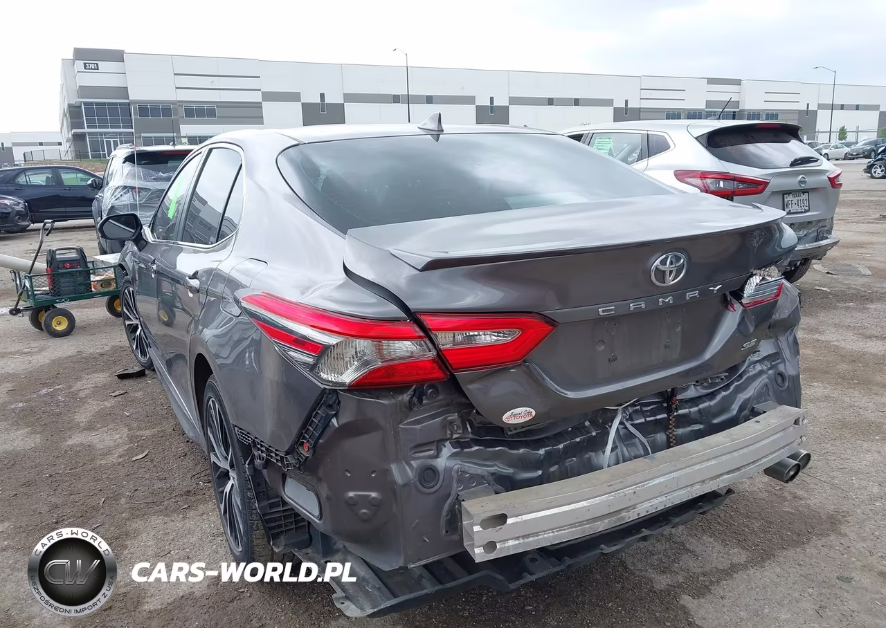 2019 Toyota Camry Se VIN:4T1B11HK1KU686008 - 3
