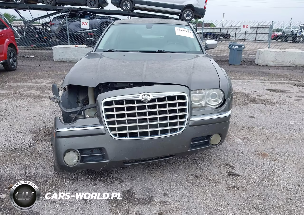2008 Chrysler 300C Hemi VIN:2C3KA63H88H120182 - 12