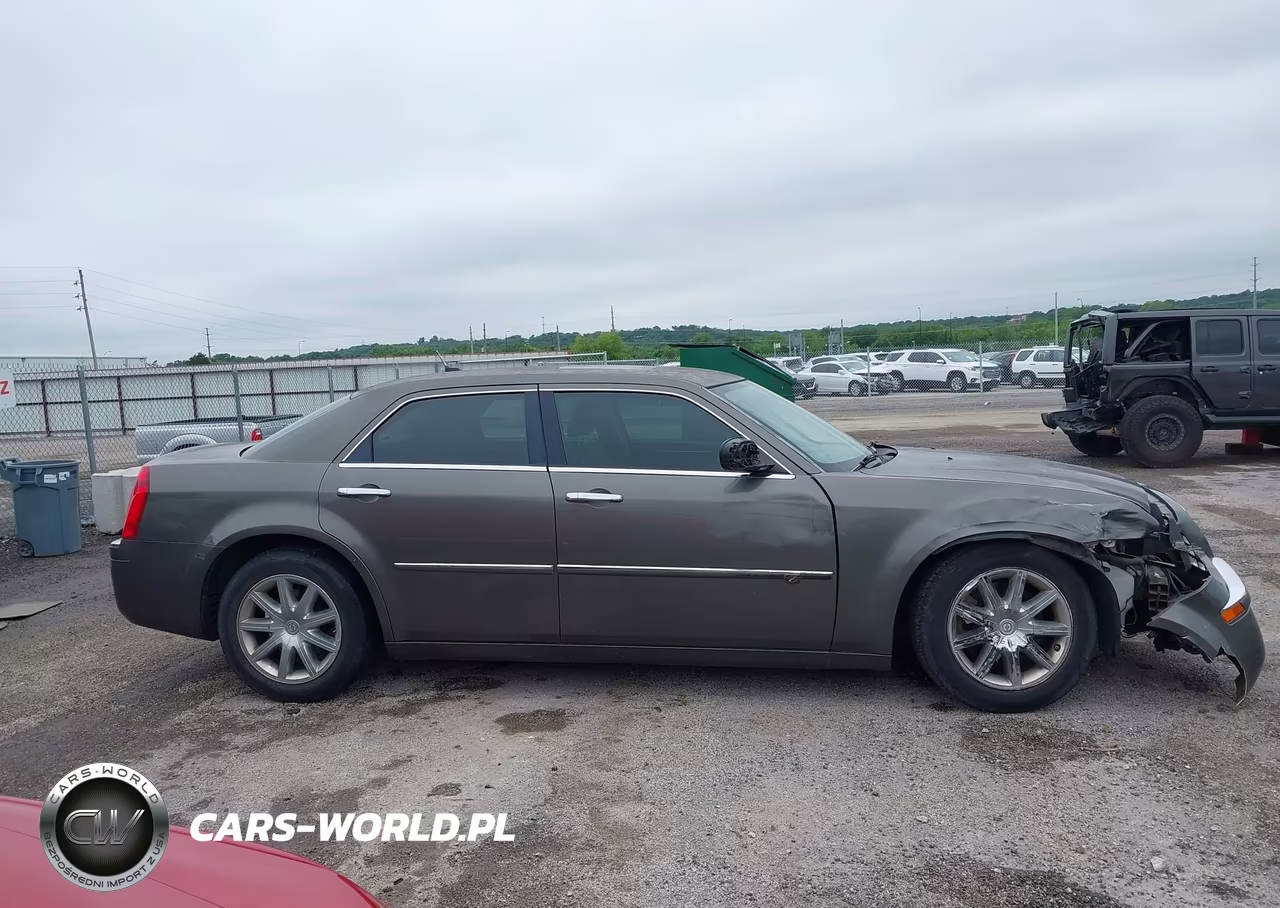 2008 Chrysler 300C Hemi VIN:2C3KA63H88H120182 - 13