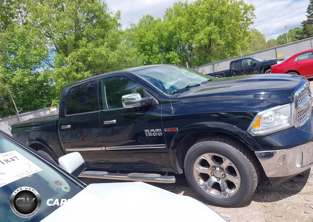 2014 Ram 1500 Laramie VIN:1C6RR6NM6ES391041 - 13