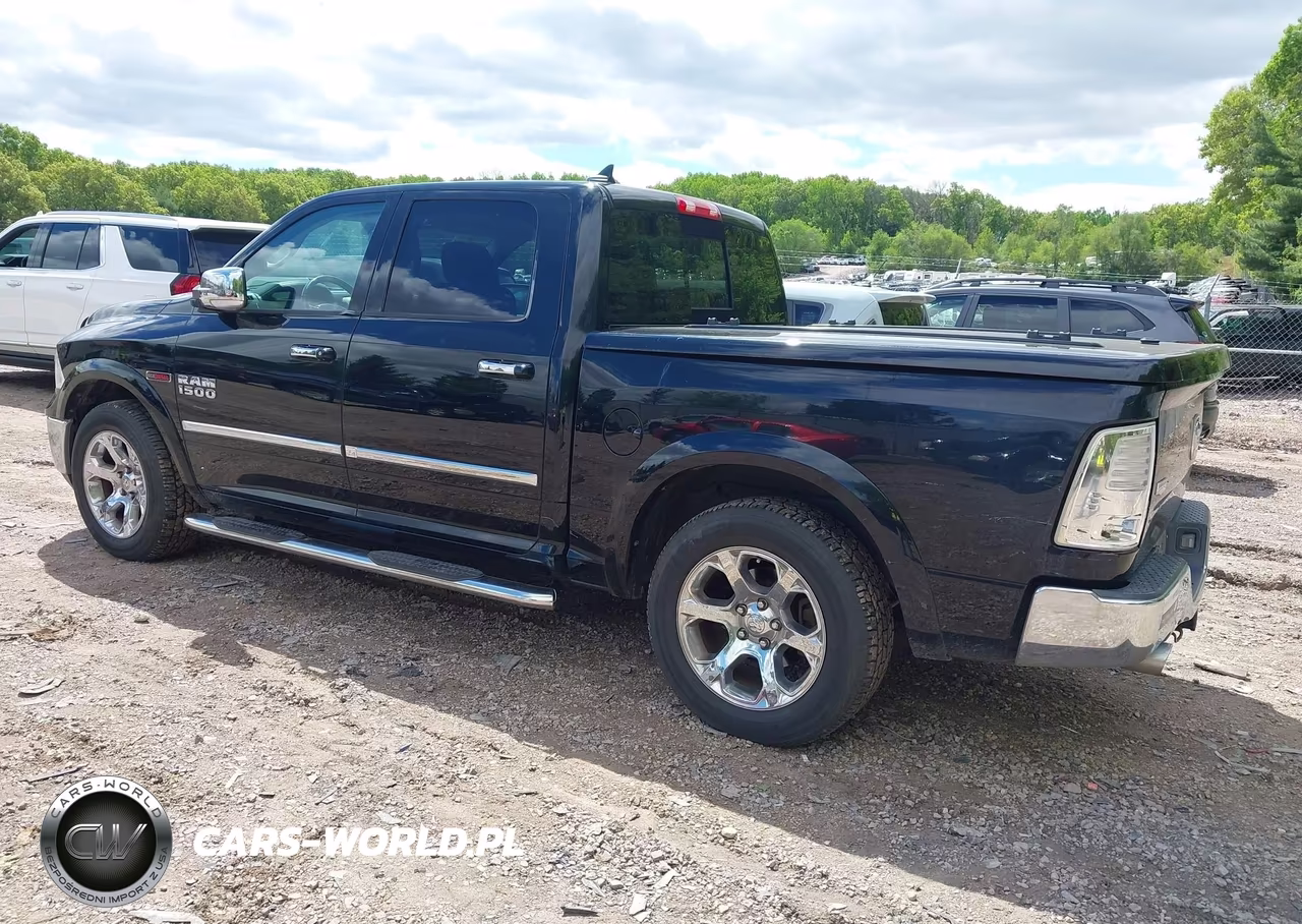 2014 Ram 1500 Laramie VIN:1C6RR6NM6ES391041 - 3