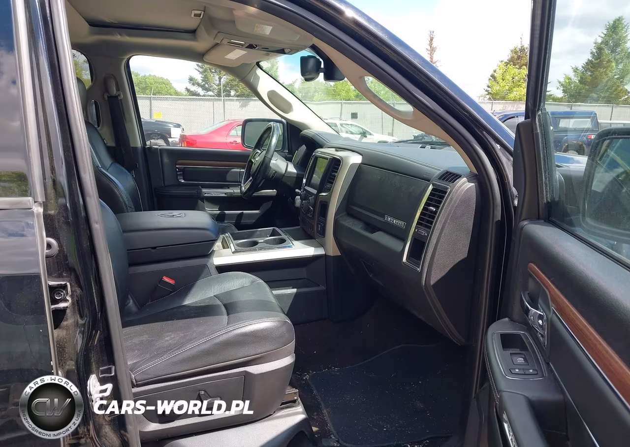 2014 Ram 1500 Laramie VIN:1C6RR6NM6ES391041 - 5