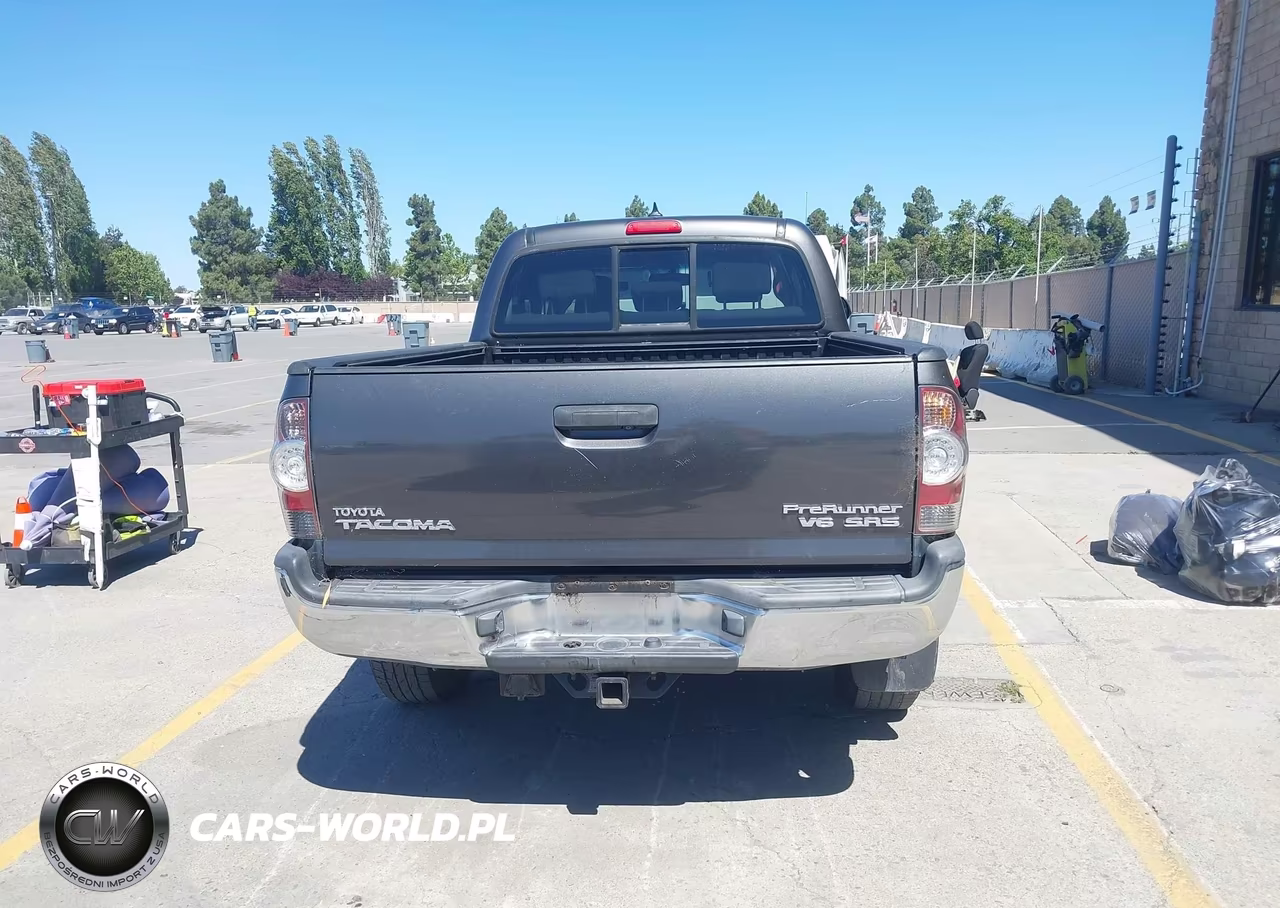 2013 Toyota Tacoma Prerunner V6 VIN:3TMKU4HN2DM035114 - 16