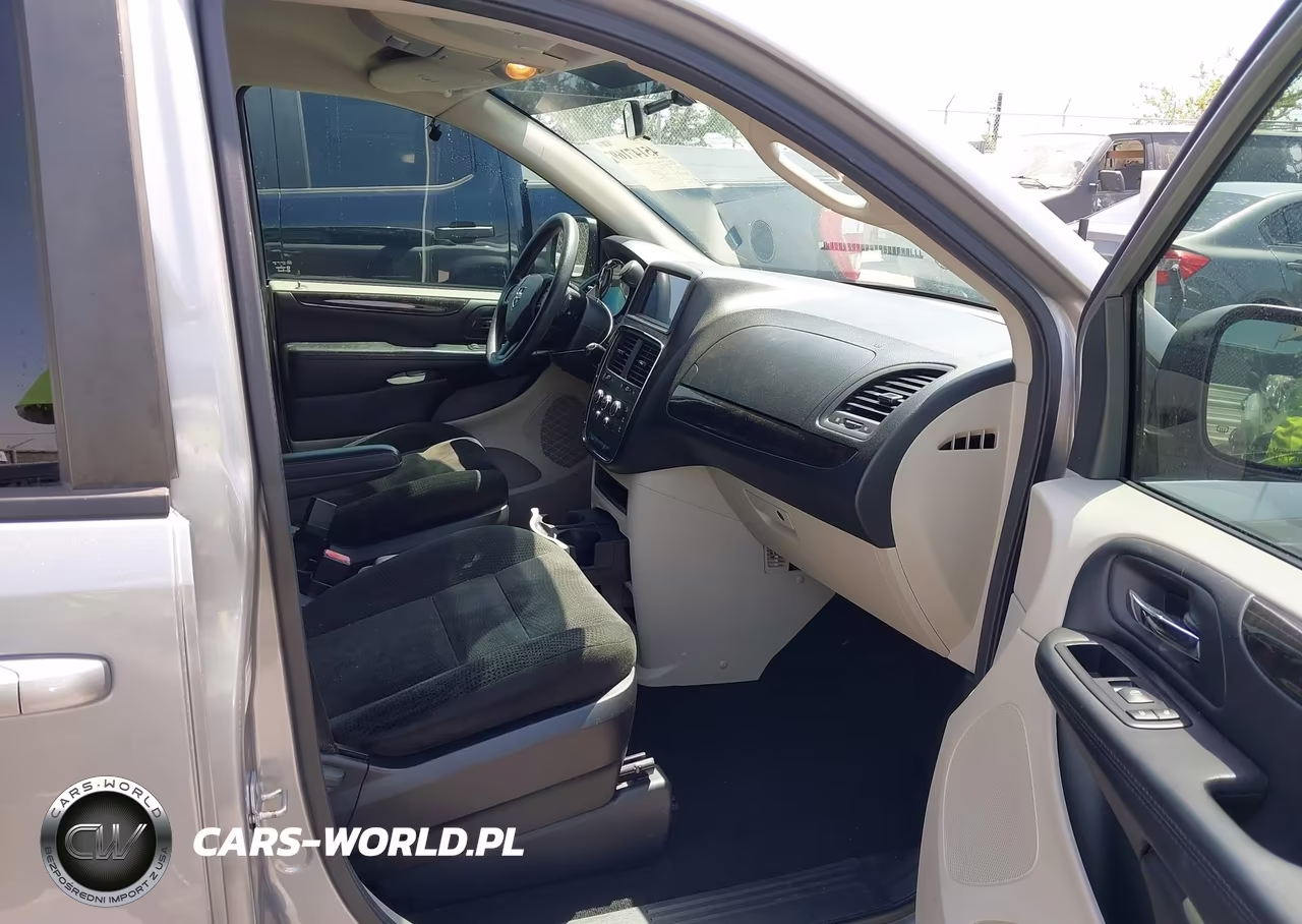 2016 Dodge Grand Caravan Se VIN:2C4RDGBG4GR184244 - 5
