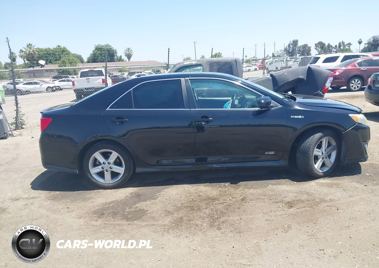 2014 Toyota Camry Hybrid Se Limited Edition VIN:4T1BD1FK8EU130454 - 13