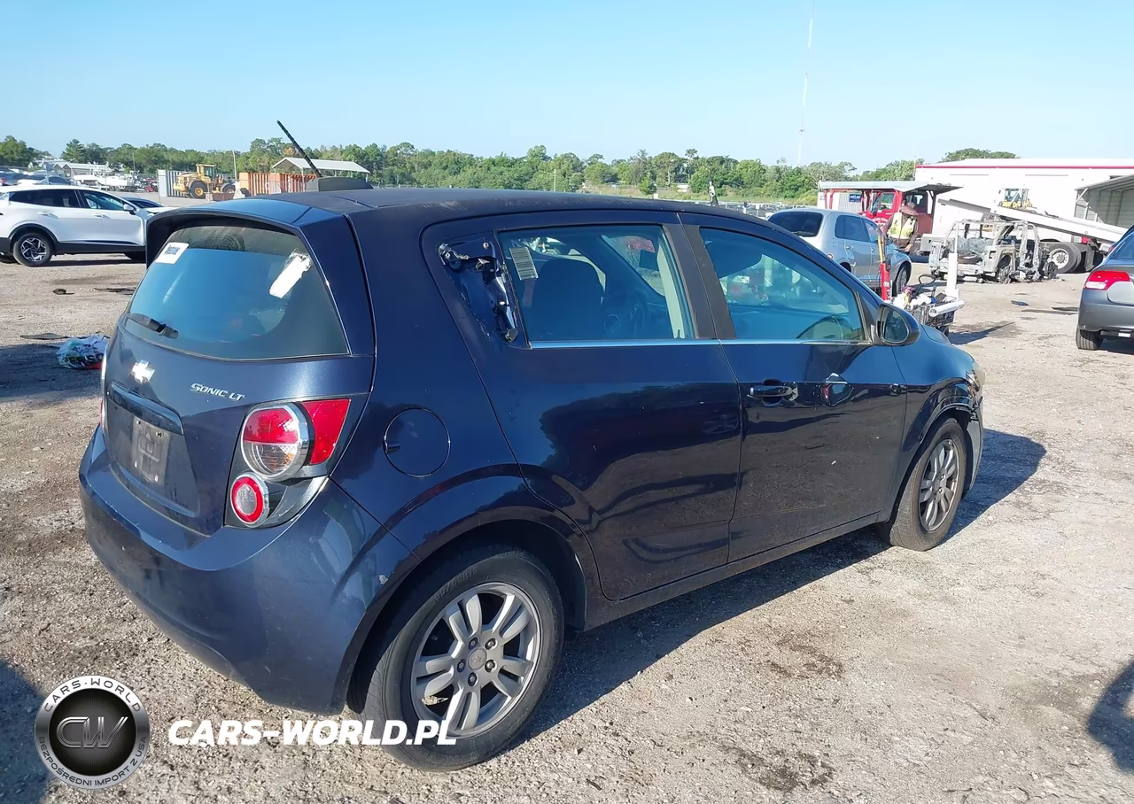 2016 Chevrolet Sonic Lt Auto VIN:1G1JC6SHXG4135287 - 4