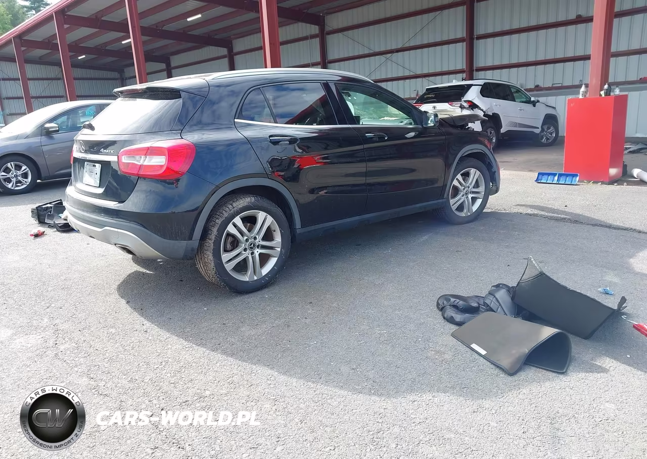 2018 Mercedes-Benz Gla 250 4Matic VIN:WDCTG4GB8JJ403009 - 4