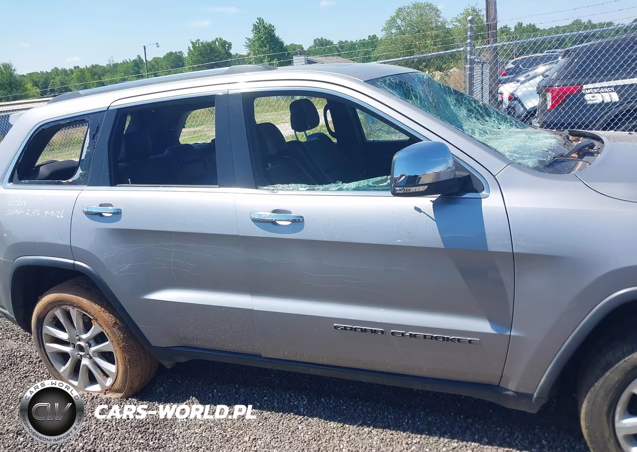 2017 Jeep Grand Cherokee Limited 4X2 VIN:1C4RJEBG3HC846418 - 12