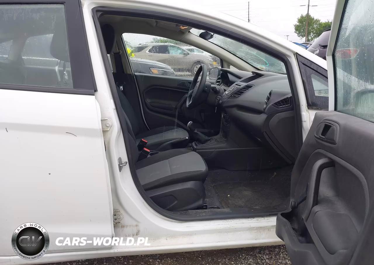 2019 Ford Fiesta S VIN:3FADP4AJ2KM164352 - 5