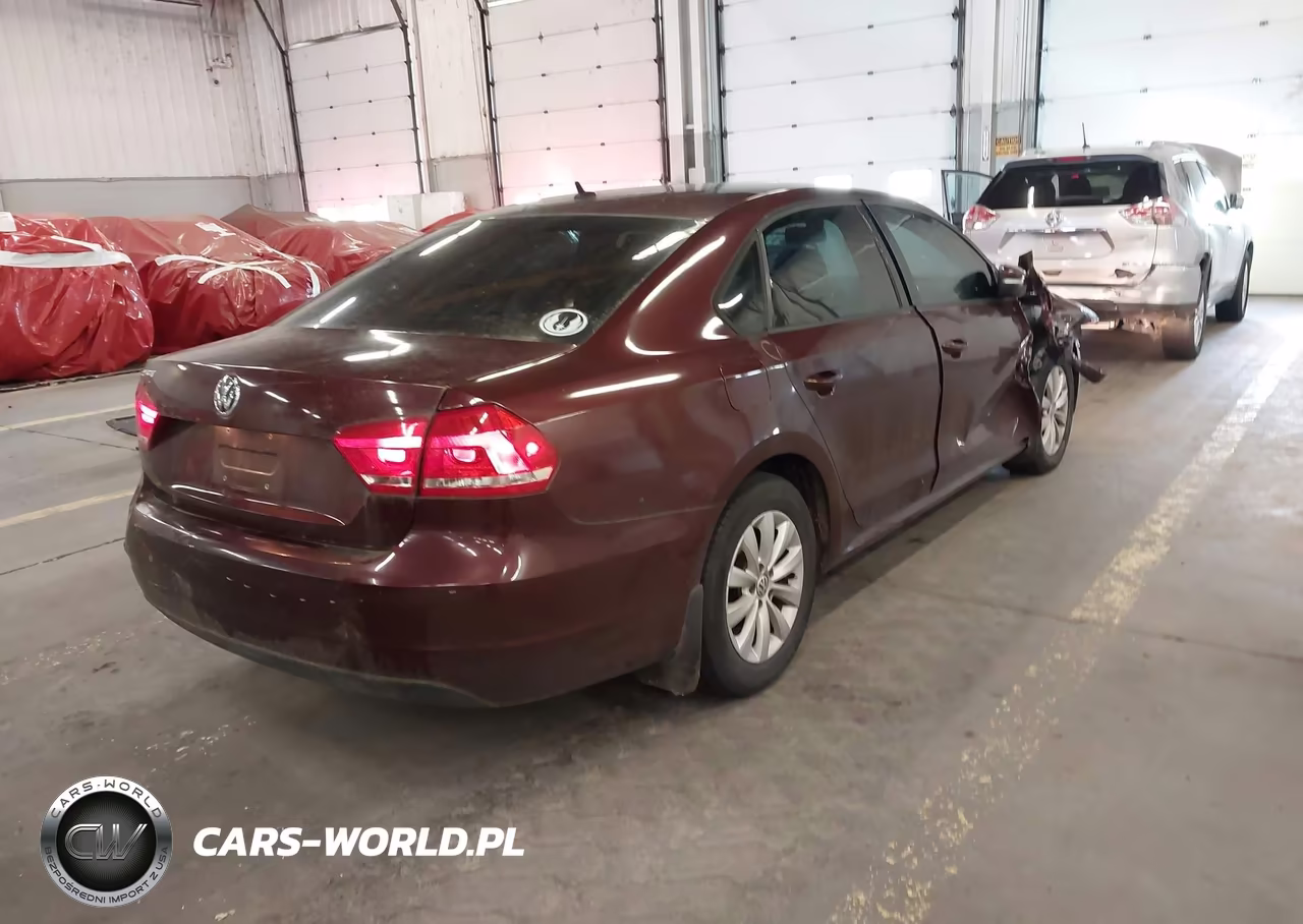 2013 Volkswagen Passat 2.5L S VIN:1VWAP7A32DC112494 - 4