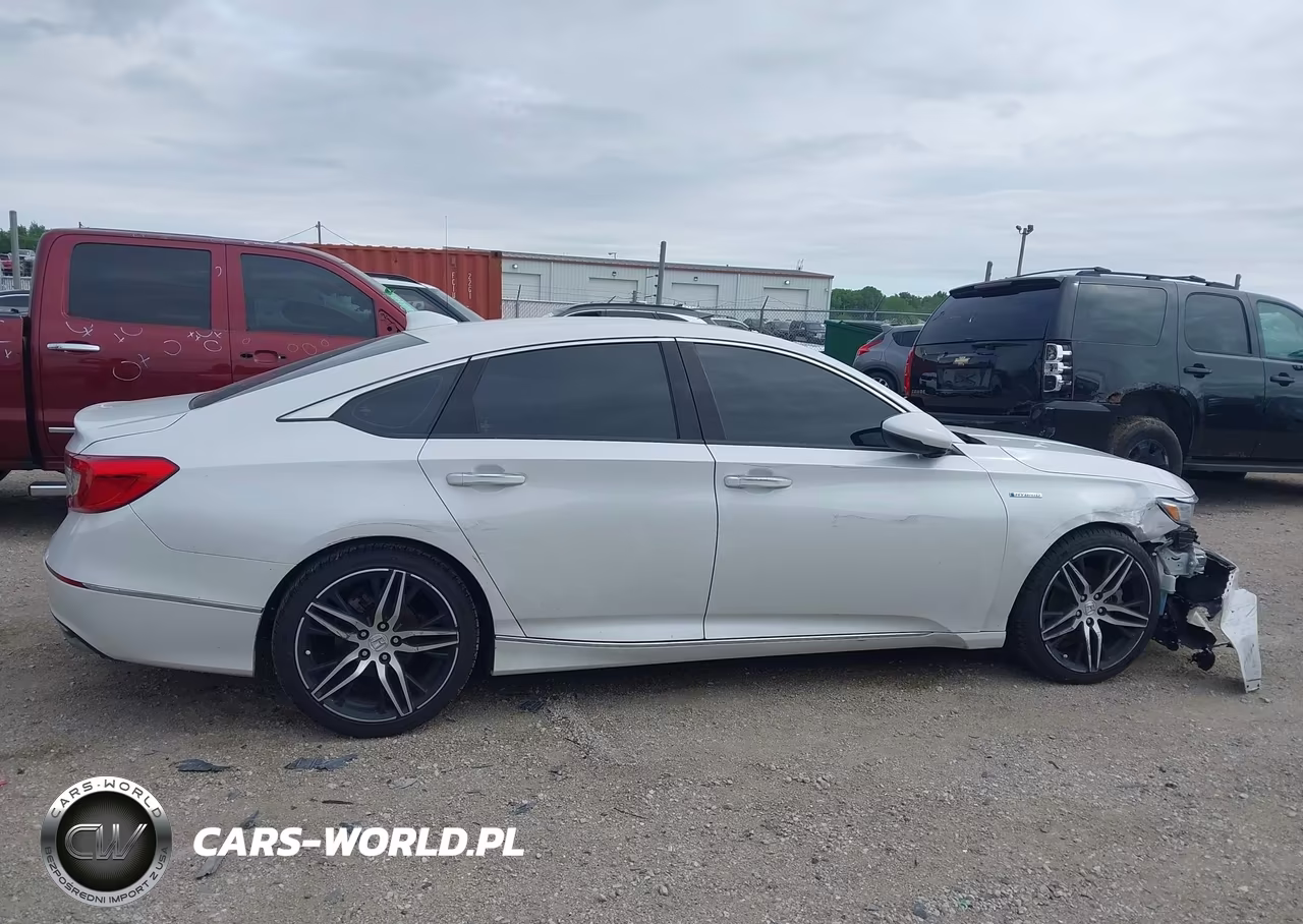 2021 Honda Accord Hybrid Touring VIN:1HGCV3F96MA005209 - 13