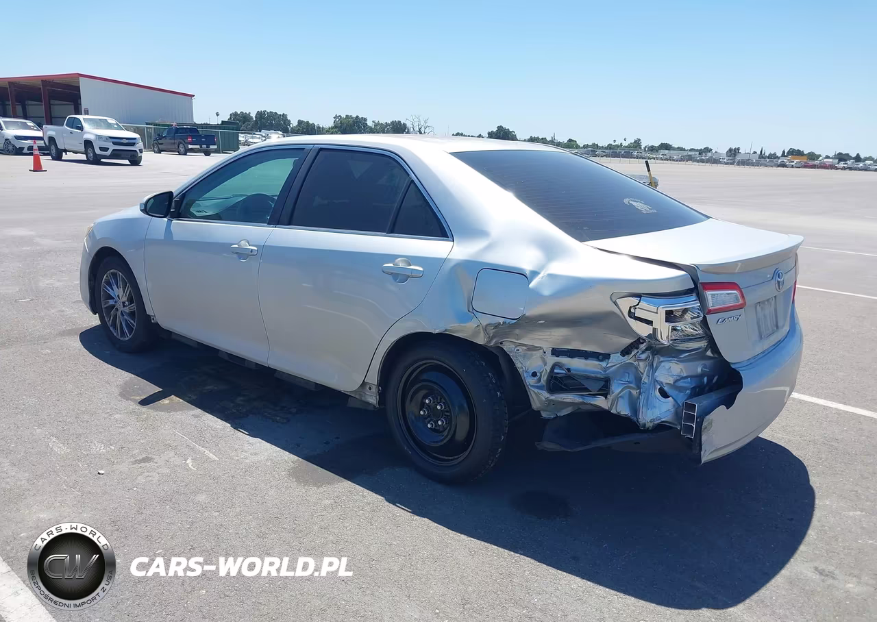 2012 Toyota Camry Le VIN:4T1BF1FK1CU587260 - 3