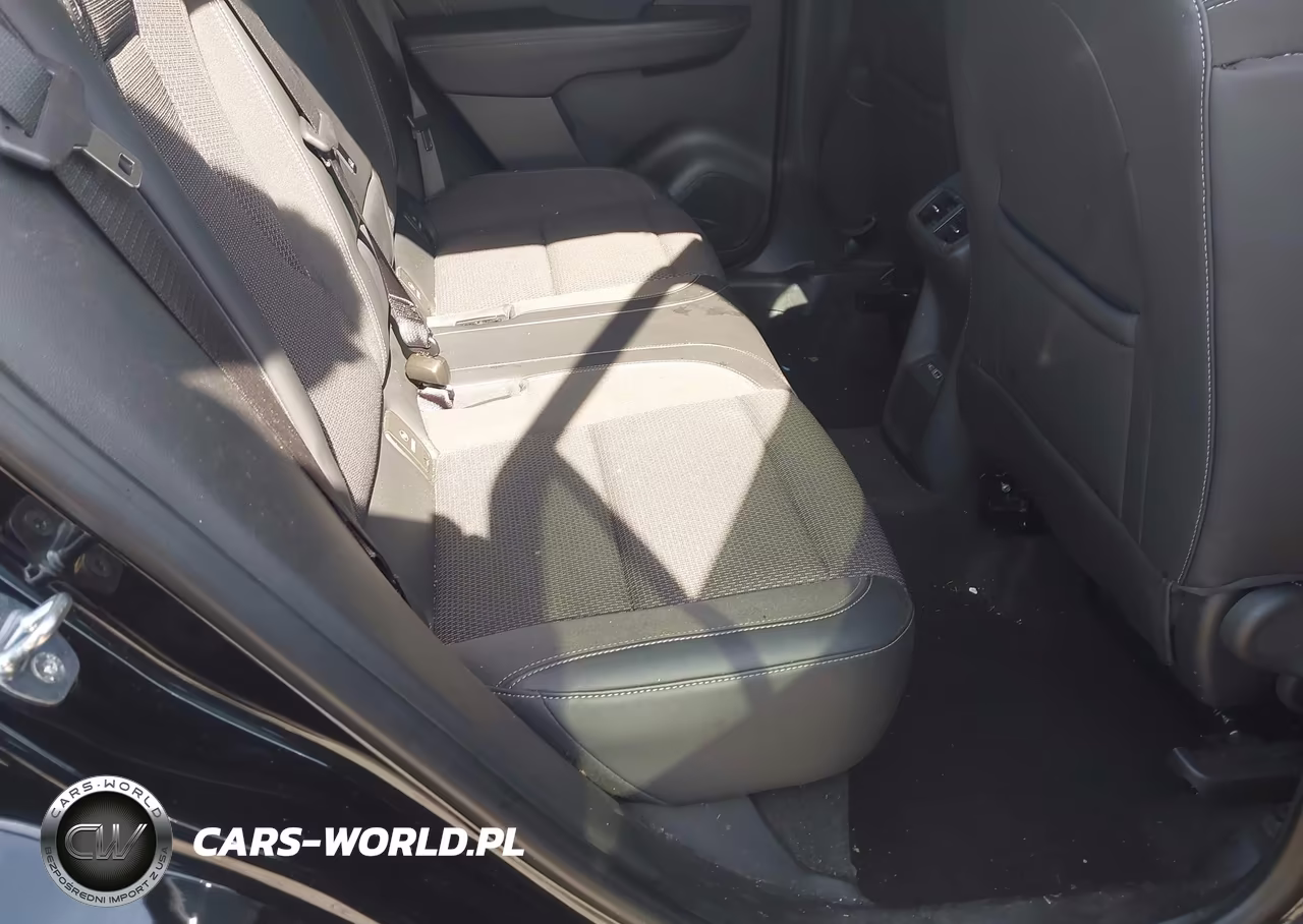 2023 Buick Envision Preferred Fwd VIN:LRBAZLR42PD032130 - 8