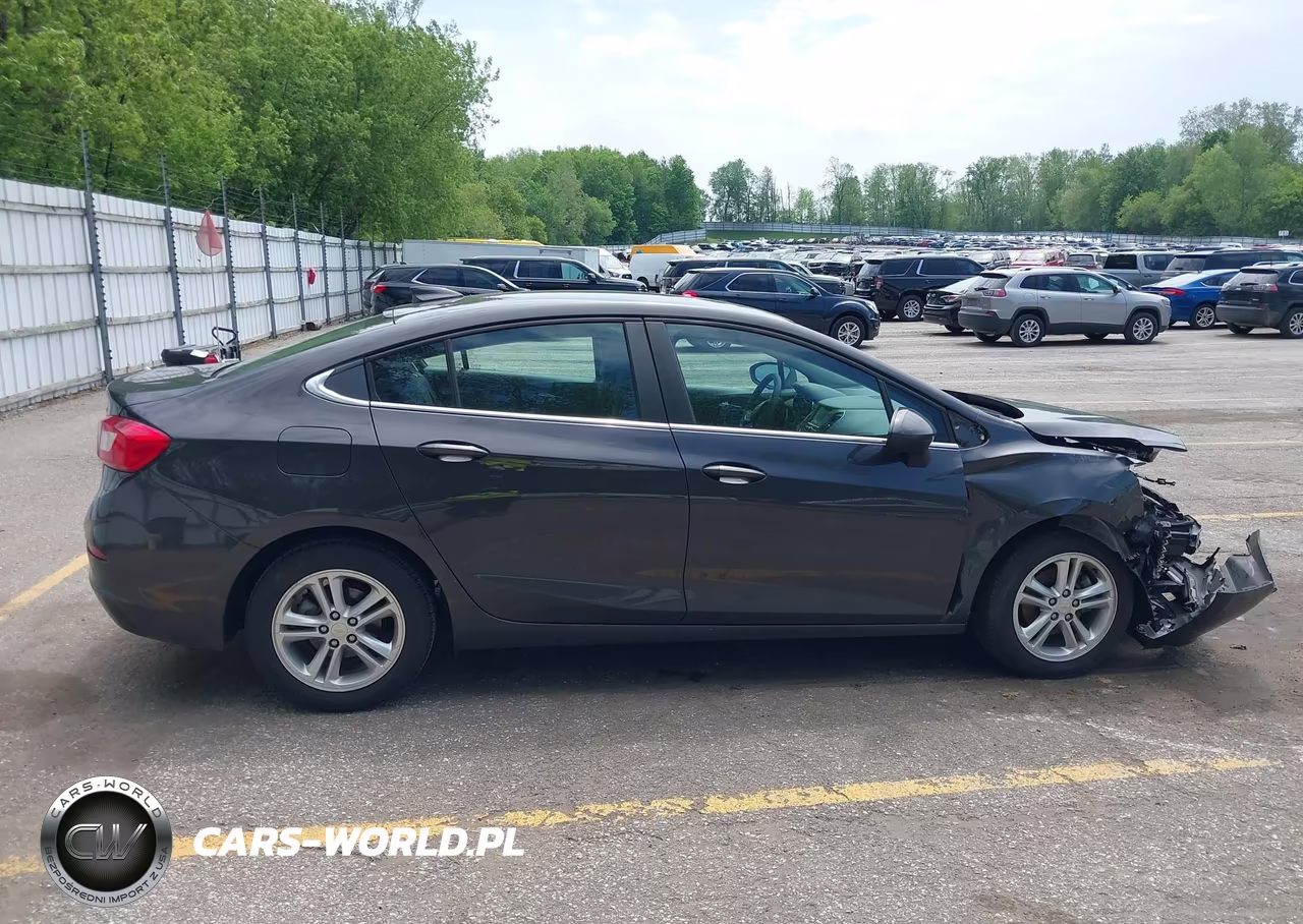 2017 Chevrolet Cruze Lt Auto VIN:1G1BE5SM5H7238641 - 14