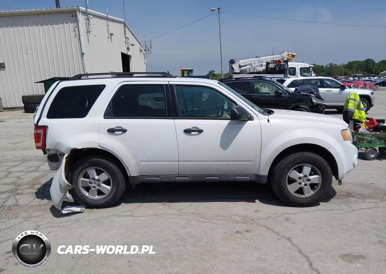 2010 Ford Escape Xlt VIN:1FMCU9DG9AKC79320 - 14