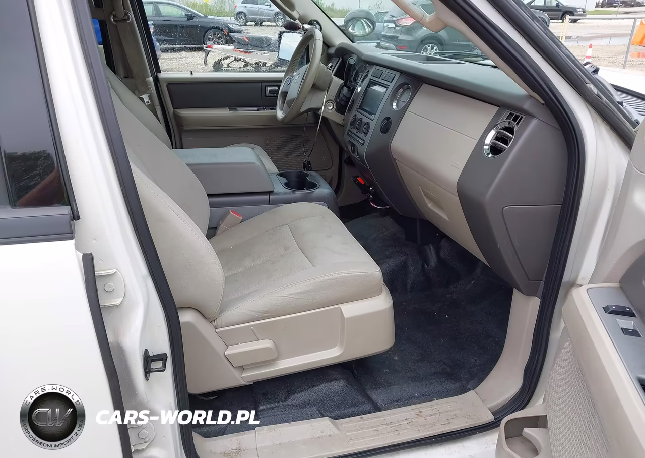 2008 Ford Expedition Xlt VIN:1FMFU16528LA19355 - 5