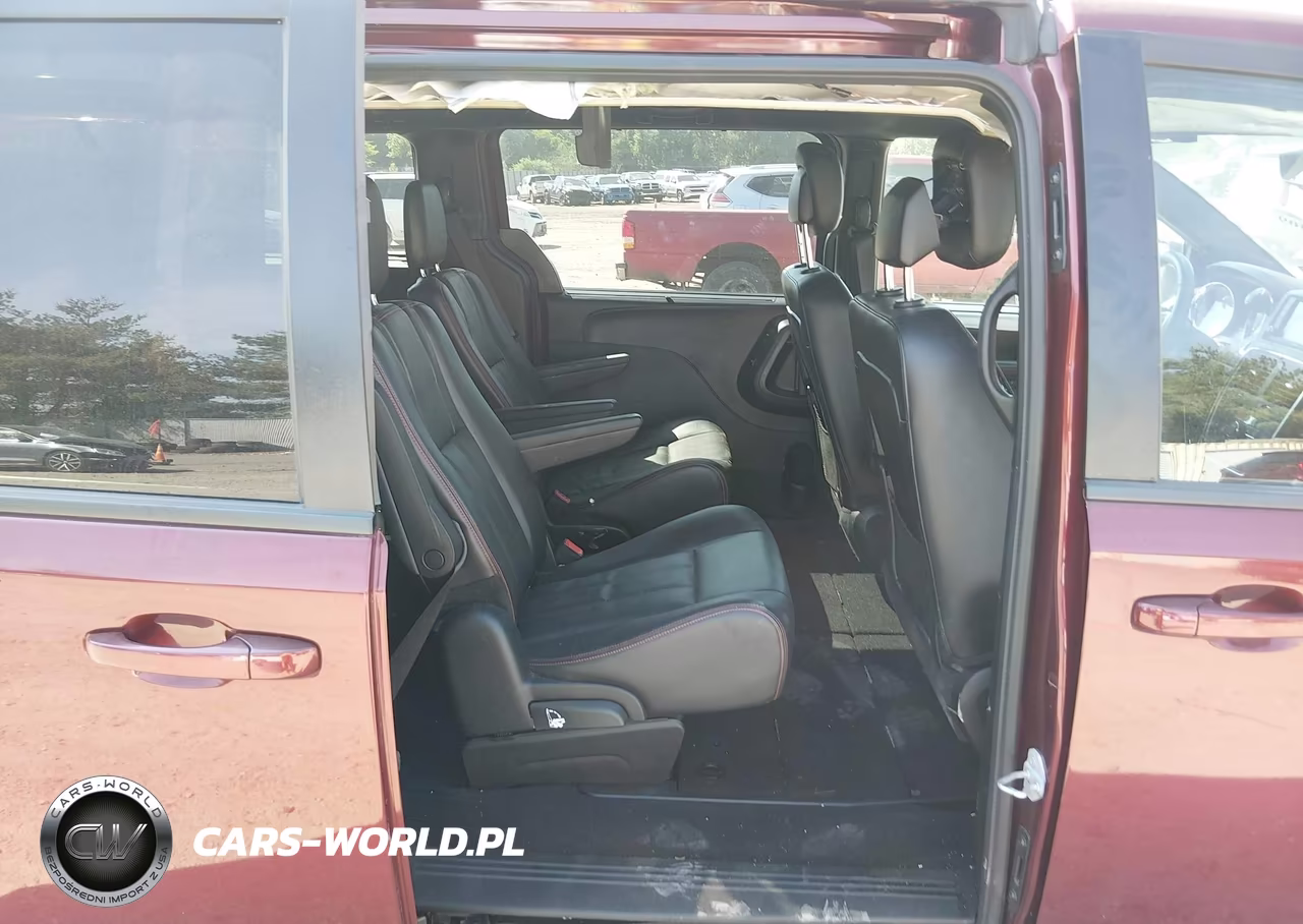 2018 Dodge Grand Caravan Gt VIN:2C4RDGEG8JR146843 - 8