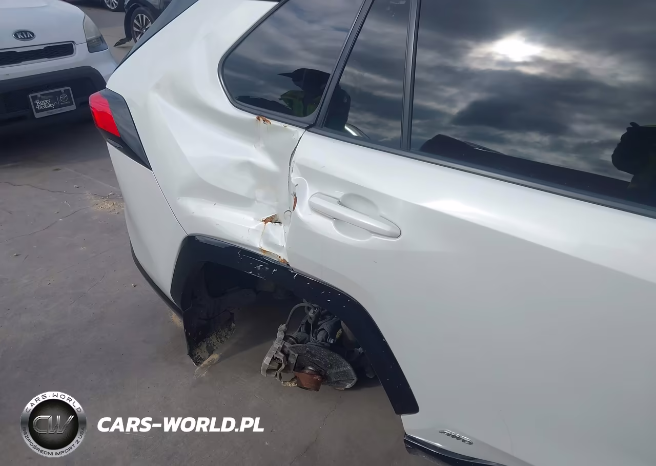 2021 Toyota Rav4 Hybrid Xse VIN:4T3E6RFV3MU042174 - 13