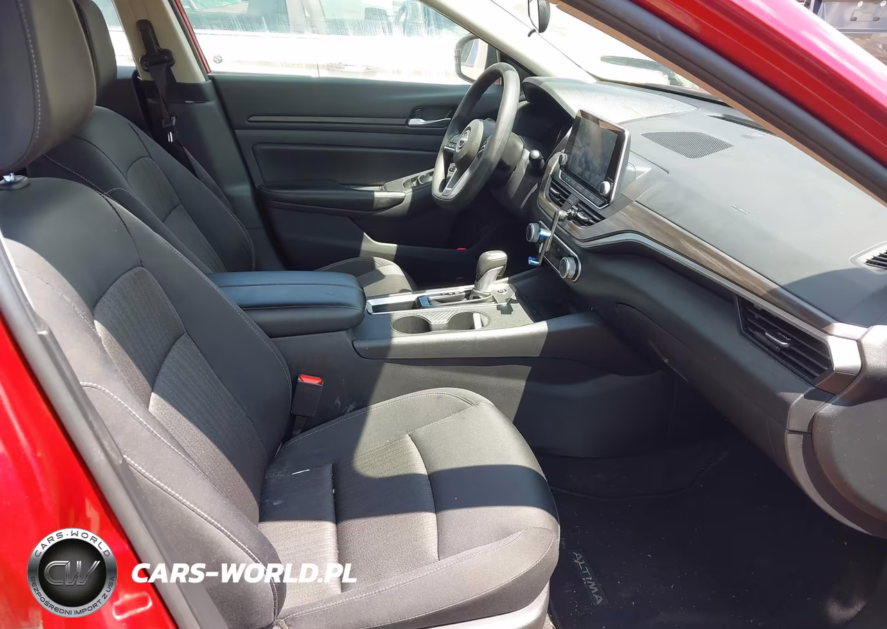 2025 Nissan Altima Sv Fwd VIN:1N4BL4DV1SN305323 - 5