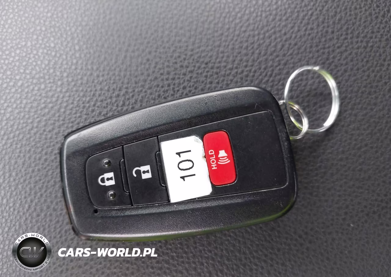 2025 Toyota Rav4 Hybrid Xle VIN:JTMRWRFV5SJ070877 - 11