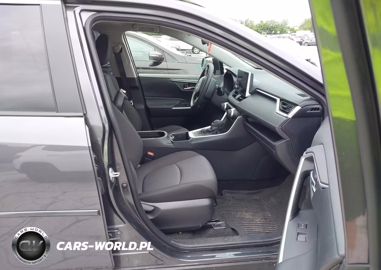 2025 Toyota Rav4 Hybrid Xle VIN:JTMRWRFV5SJ070877 - 5