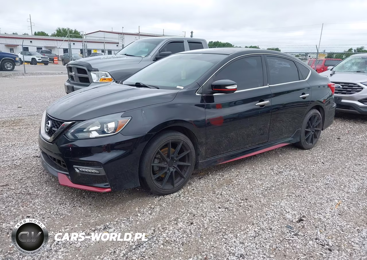 2017 Nissan Sentra Nismo VIN:3N1CB7AP4HY375163 - 2