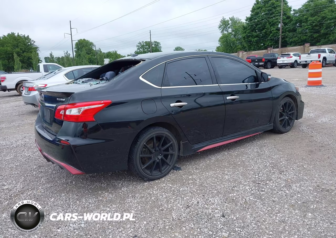 2017 Nissan Sentra Nismo VIN:3N1CB7AP4HY375163 - 4
