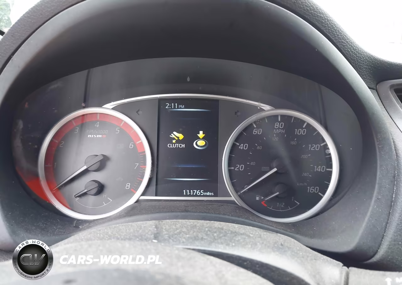 2017 Nissan Sentra Nismo VIN:3N1CB7AP4HY375163 - 7