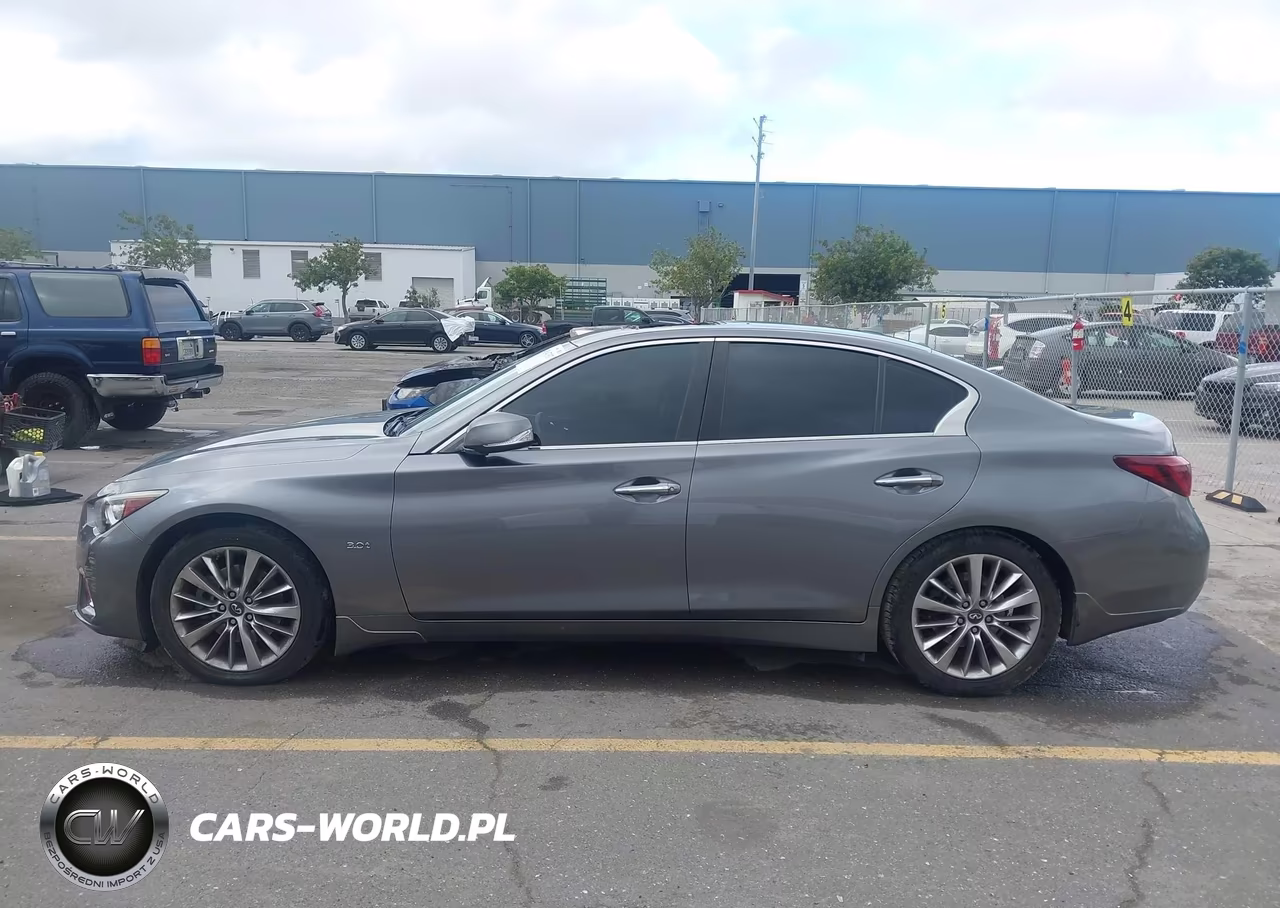 2018 Infiniti Q50 3.0T Luxe VIN:JN1EV7AP8JM592062 - 14