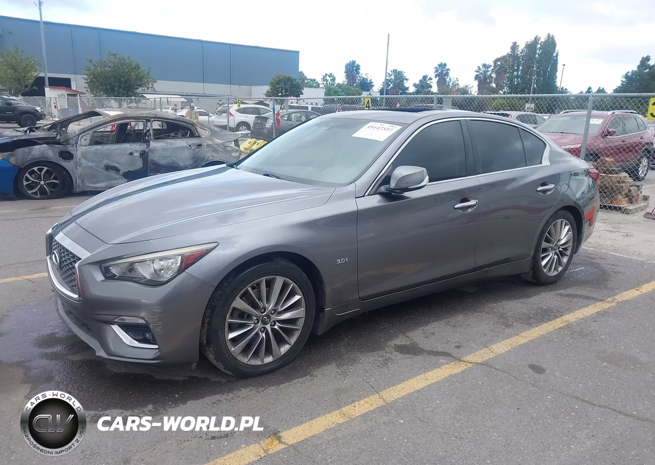 2018 Infiniti Q50 3.0T Luxe VIN:JN1EV7AP8JM592062 - 2