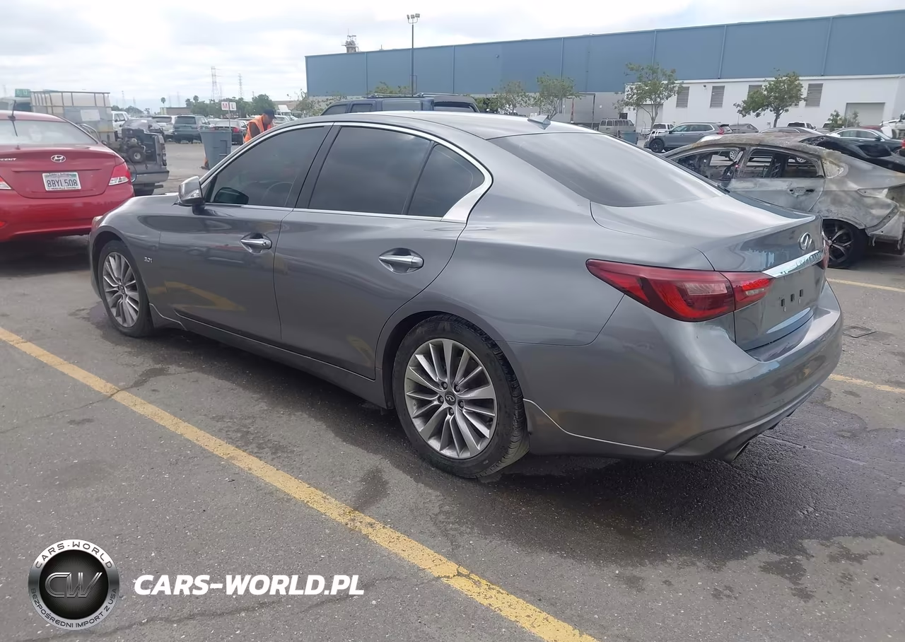 2018 Infiniti Q50 3.0T Luxe VIN:JN1EV7AP8JM592062 - 3
