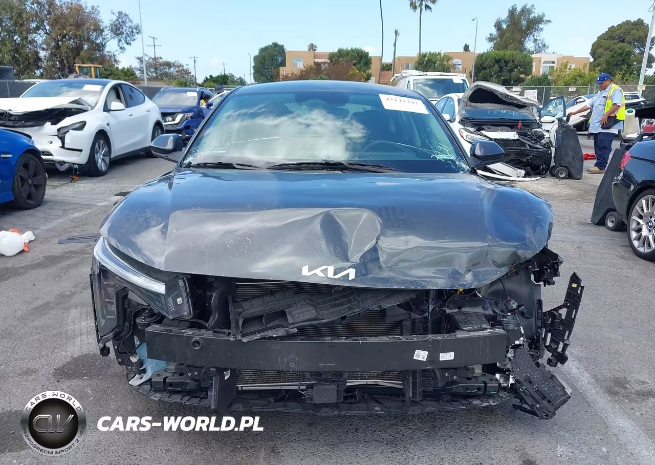 2025 Kia K4 Lxs VIN:3KPFT4DE6SE027941 - 13