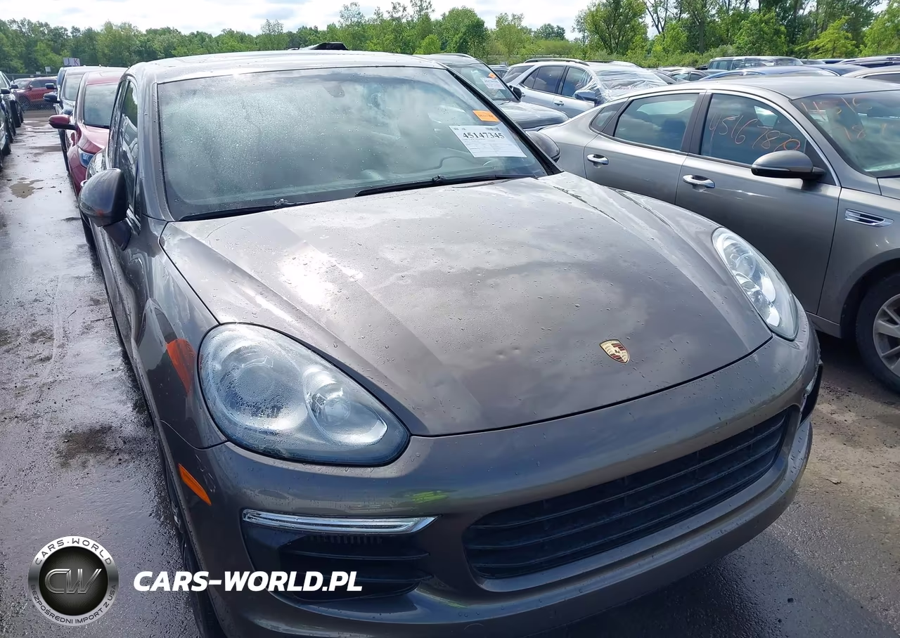 2015 Porsche Cayenne S VIN:WP1AB2A26FLA59943 - 6
