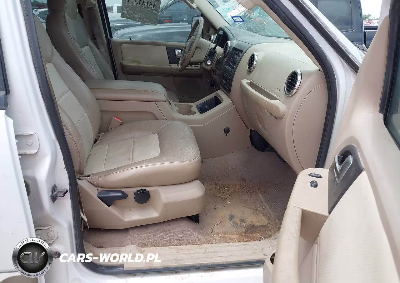 2004 Ford Expedition Eddie Bauer VIN:1FMFU17L24LB15817 - 5