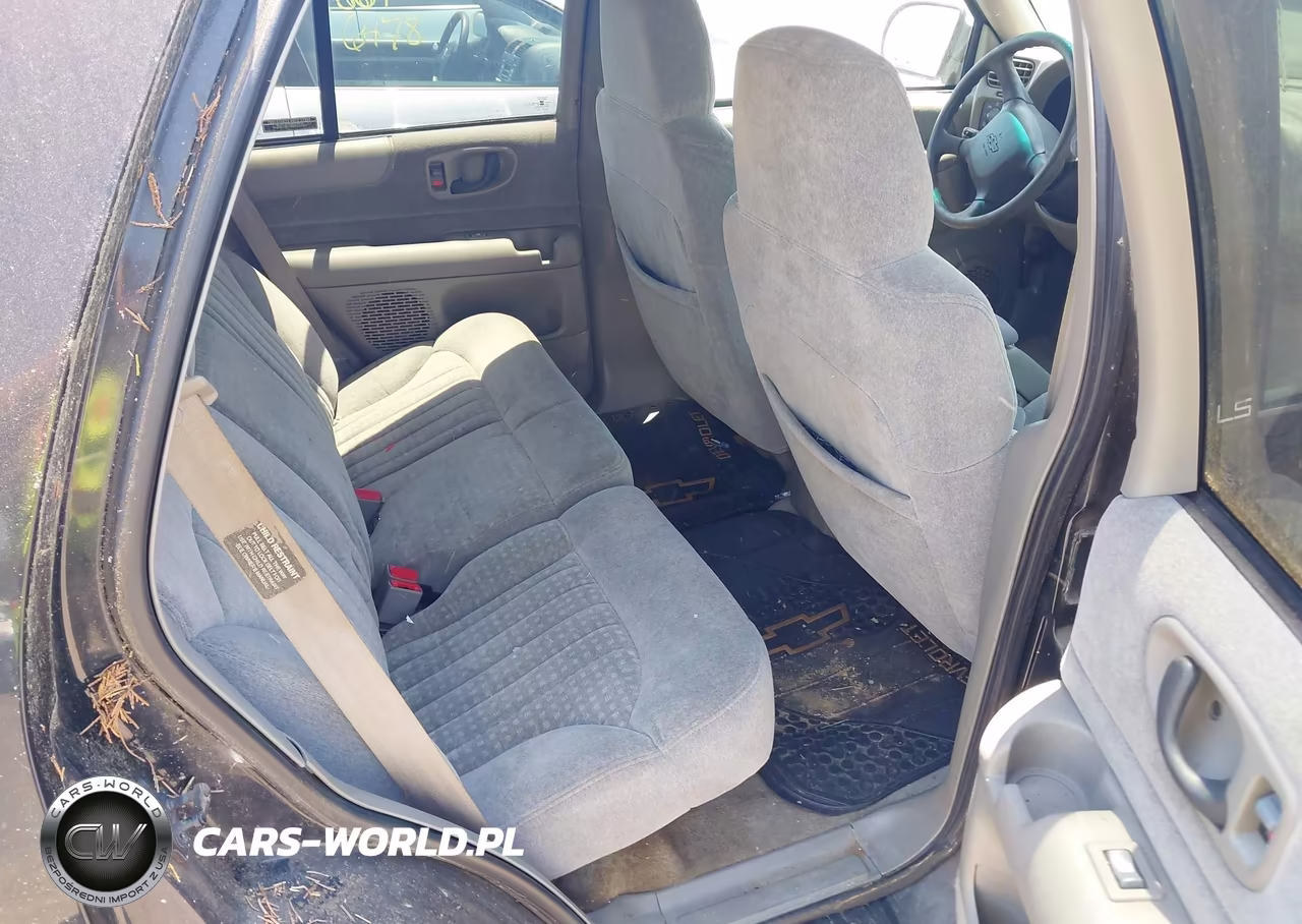 2000 Chevrolet Blazer Ls VIN:1GNDT13W2Y2295883 - 8