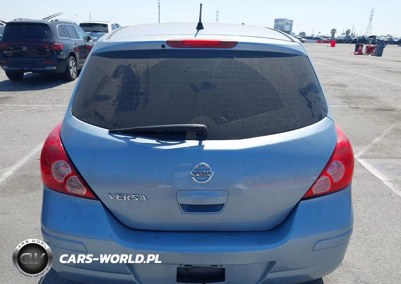 2011 Nissan Versa 1.8S VIN:3N1BC1CP2BL514438 - 17