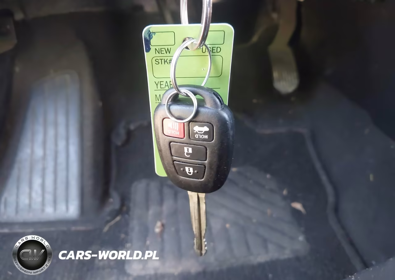 2014 Toyota Corolla Le VIN:2T1BURHE7EC168958 - 11