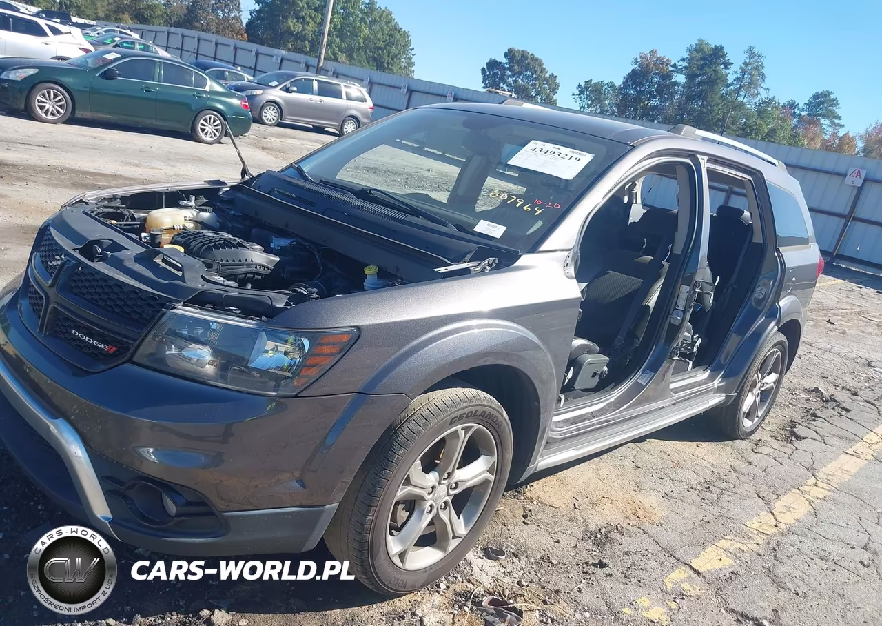 2017 Dodge Journey Crossroad Plus VIN:3C4PDCGG8HT607964 - 6