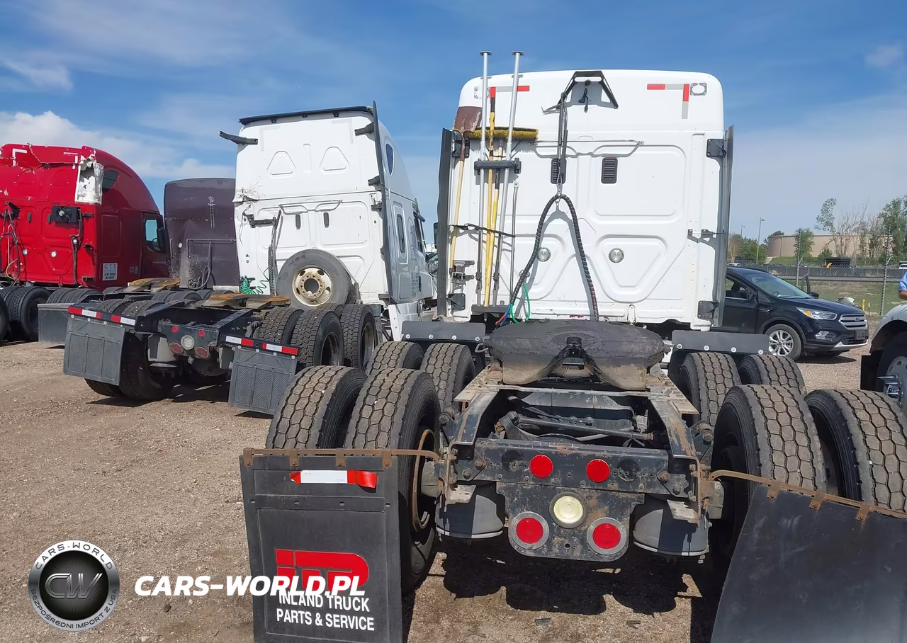 2012 Freightliner Cascadia 113 VIN:1FUJGHDV2CSBA4879 - 14