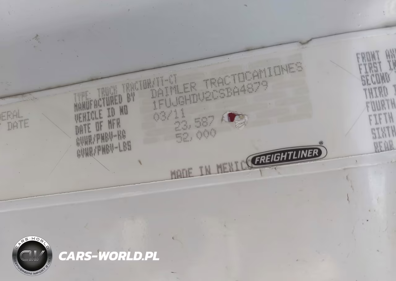 2012 Freightliner Cascadia 113 VIN:1FUJGHDV2CSBA4879 - 8