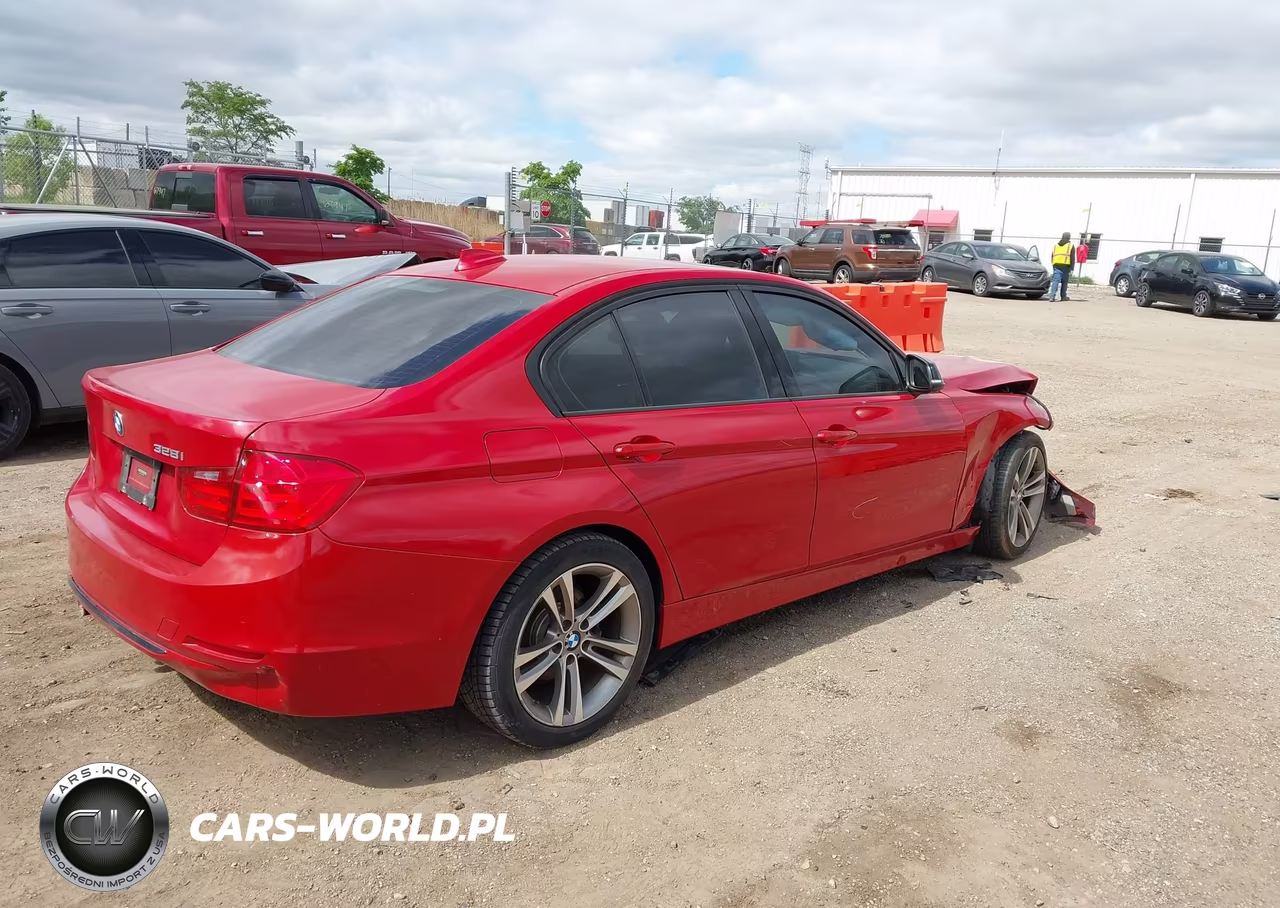 2012 BMW 328I VIN:WBA3A5C55CF345070 - 4