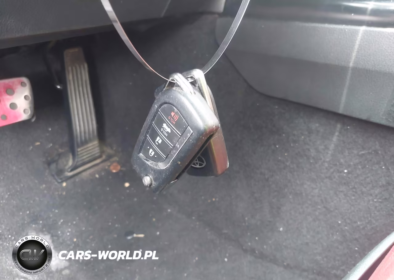 2020 Toyota Camry Se VIN:4T1G11AK7LU936854 - 11