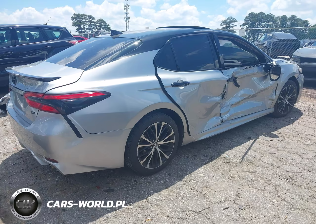 2020 Toyota Camry Se VIN:4T1G11AK7LU936854 - 4