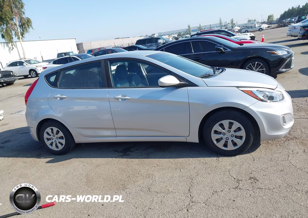 2017 Hyundai Accent Se VIN:KMHCT5AE2HU349365 - 13