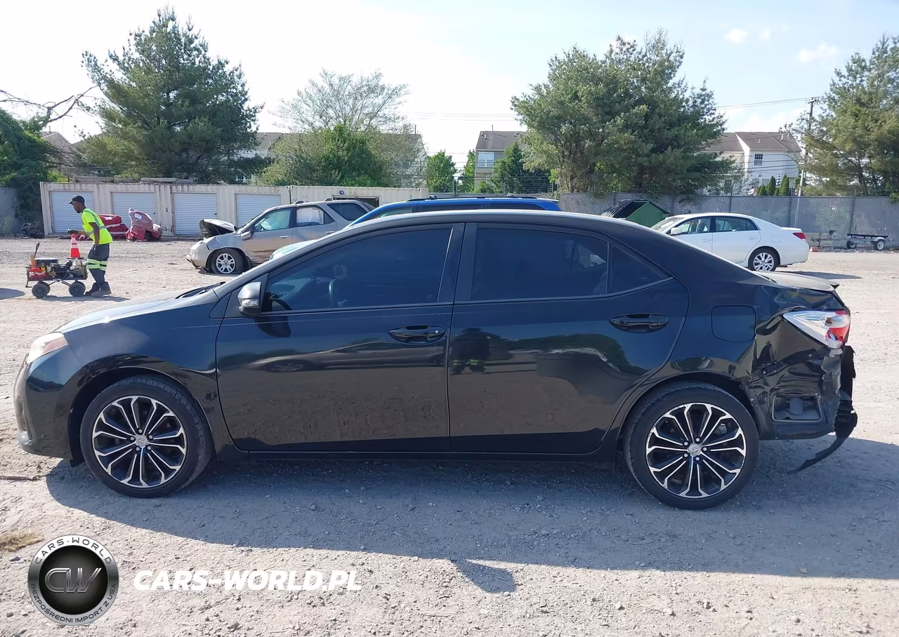2014 Toyota Corolla S Plus VIN:5YFBURHE6EP131352 - 15