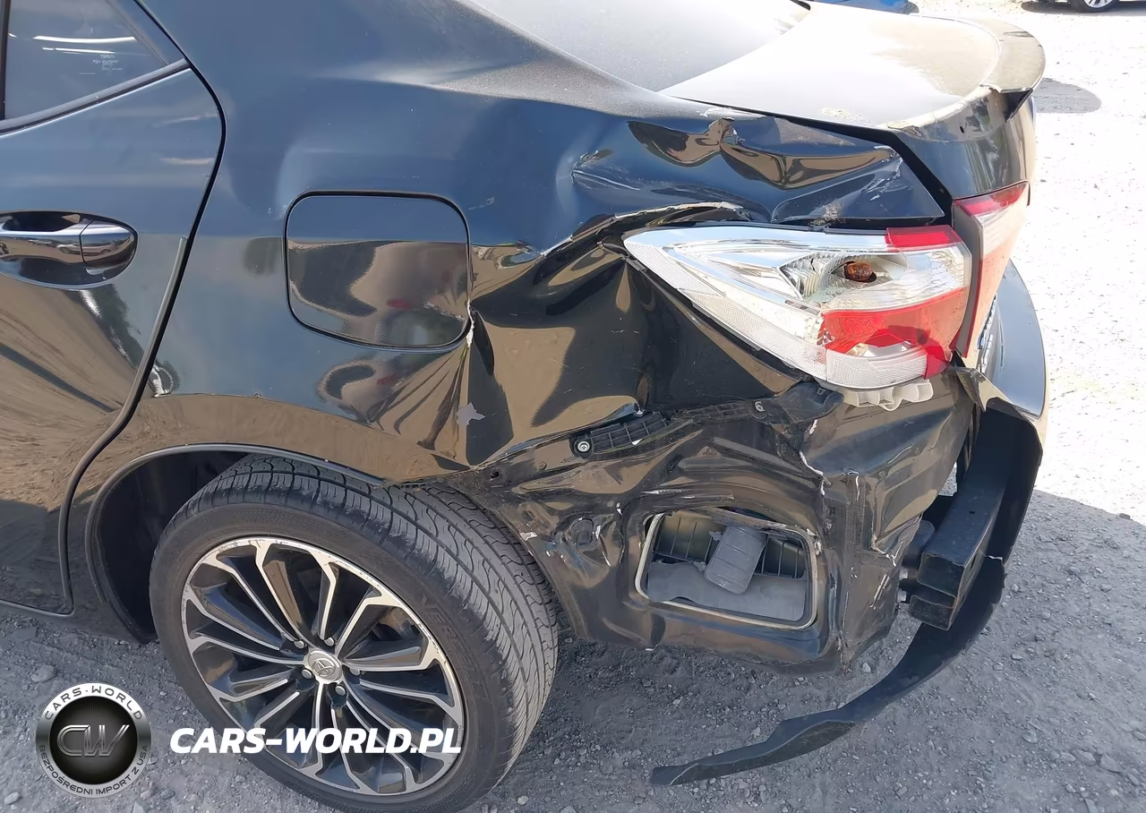 2014 Toyota Corolla S Plus VIN:5YFBURHE6EP131352 - 19